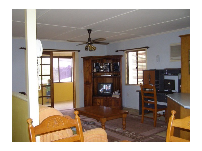 28 Perry Street, Churchill QLD 4305