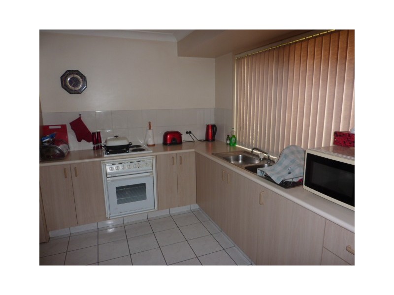 25 Victory Street, Raceview QLD 4305