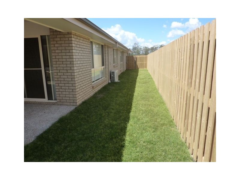 6 Julia Street, Brassall QLD 4305