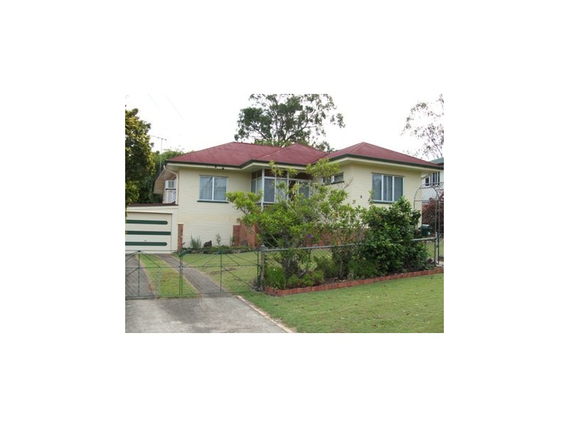 8  Cameron Street, Brassall QLD 4305