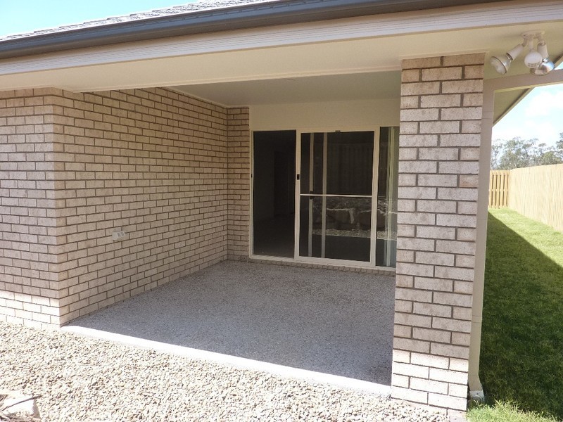 6 Julia Street, Brassall QLD 4305