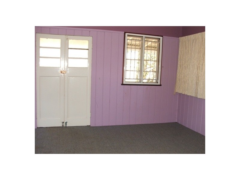 12 Cardew Street, East Ipswich QLD 4305