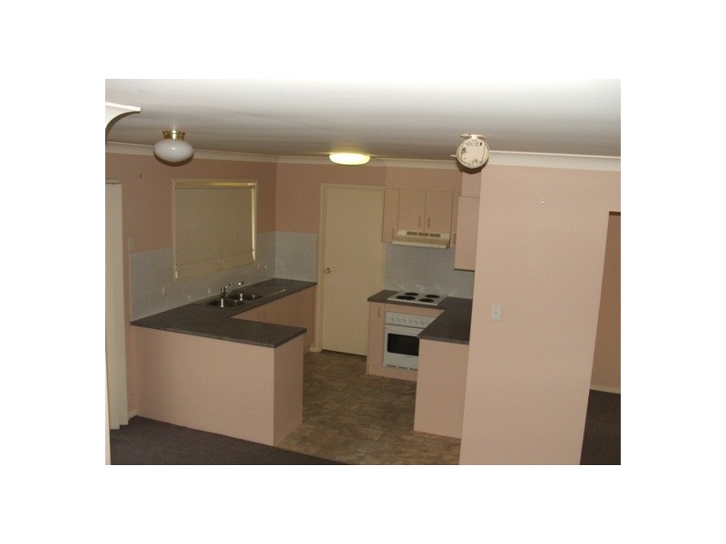 1 46 Cullen Street, Bundamba QLD 4304