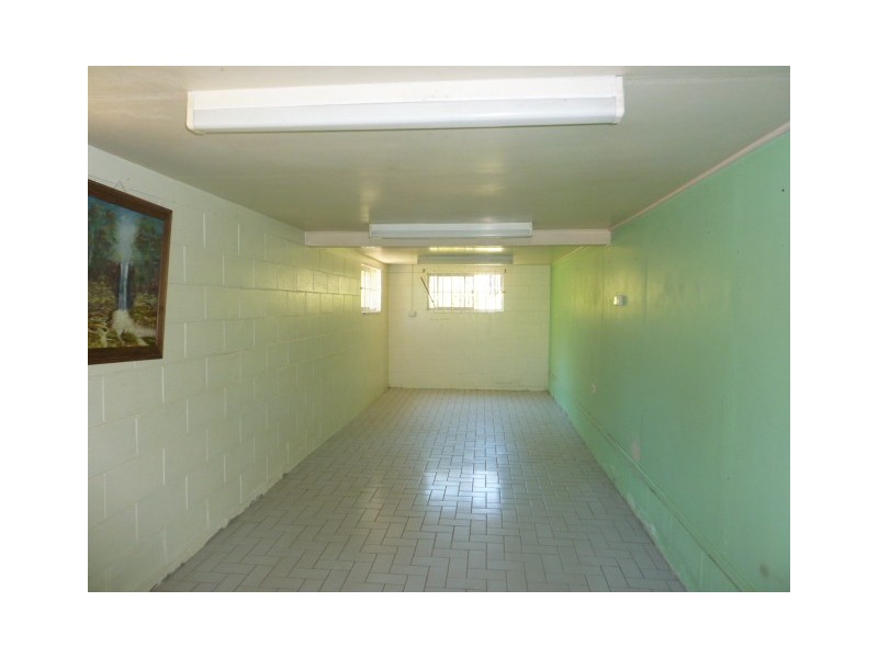 37 Waterworks Road, North Ipswich QLD 4305