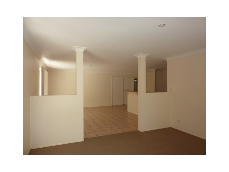 9 Rosehill Court, Brassall QLD 4305