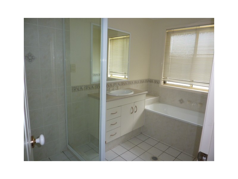 9 Rosehill Court, Brassall QLD 4305
