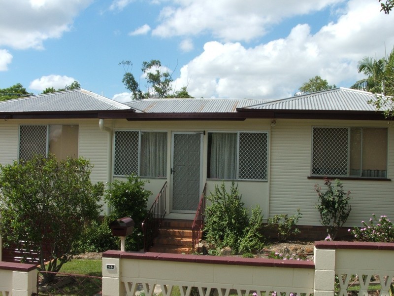 13 Simpson Street, North Ipswich QLD 4305