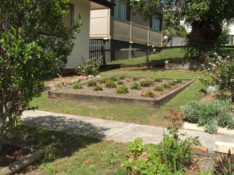 13 Simpson Street, North Ipswich QLD 4305