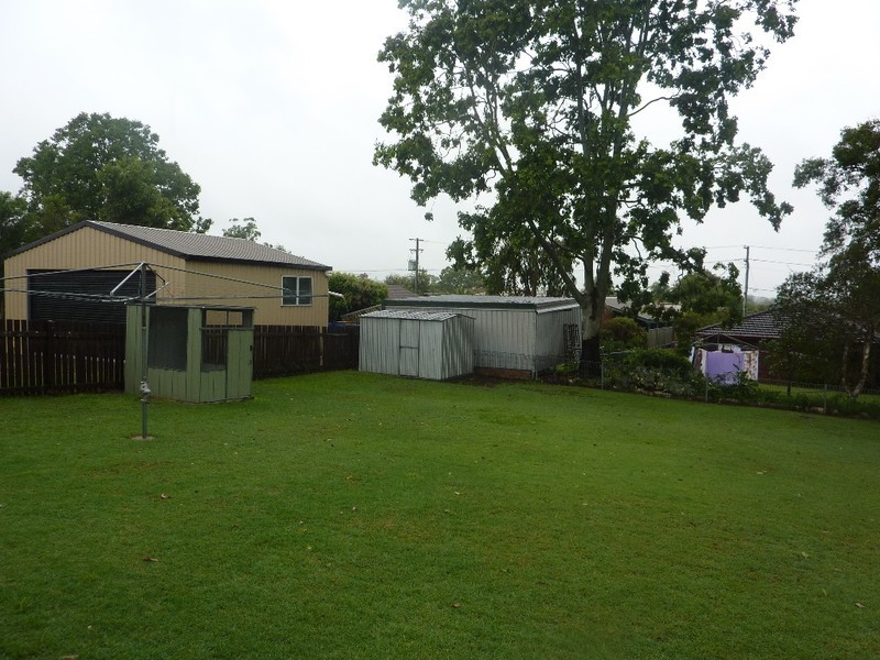 118 High Street, Brassall QLD 4305