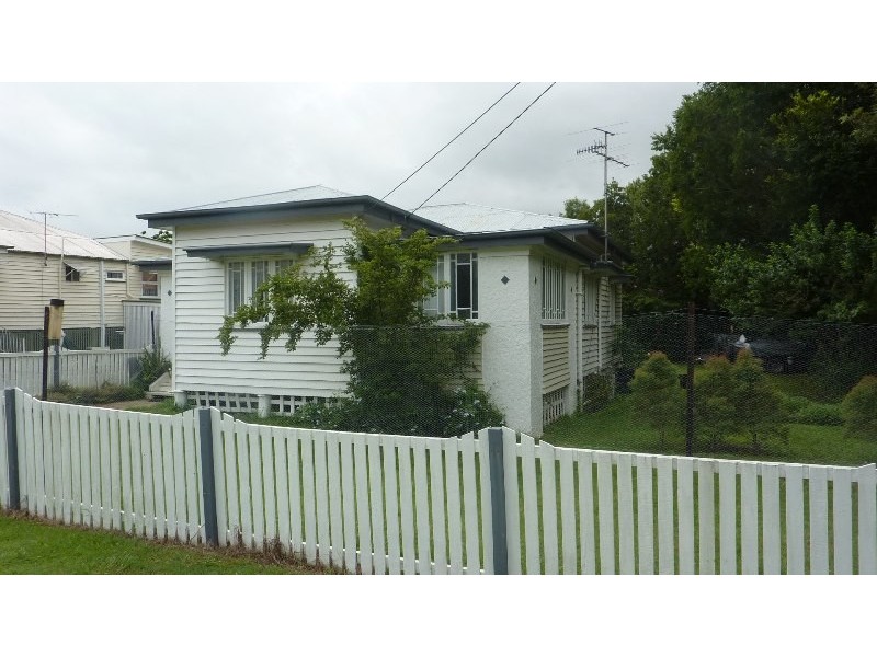 10 Bostock Street, Newtown QLD 4305