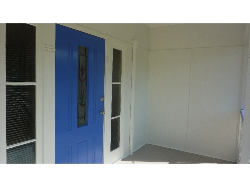 7 Queen Street, Newtown QLD 4305