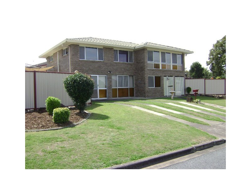 4 Cedar Street, Raceview QLD 4305