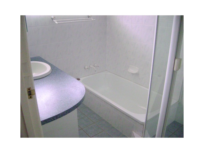 4 Cedar Street, Raceview QLD 4305