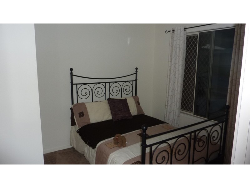 4 Calimon Court, Coalfalls QLD 4305