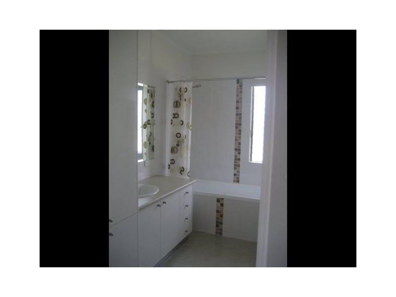 39 Vogel Road, Brassall QLD 4305