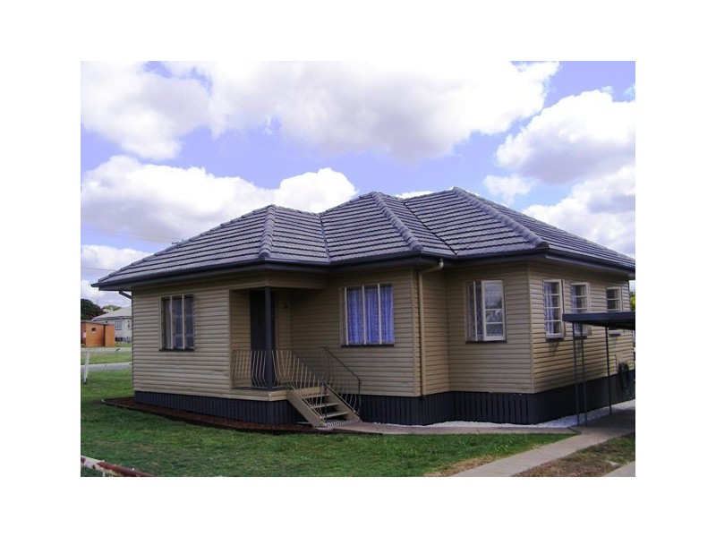 178 Glebe Road, Booval QLD 4304