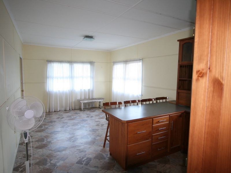 138 Pine Mountain Road, Brassall QLD 4305