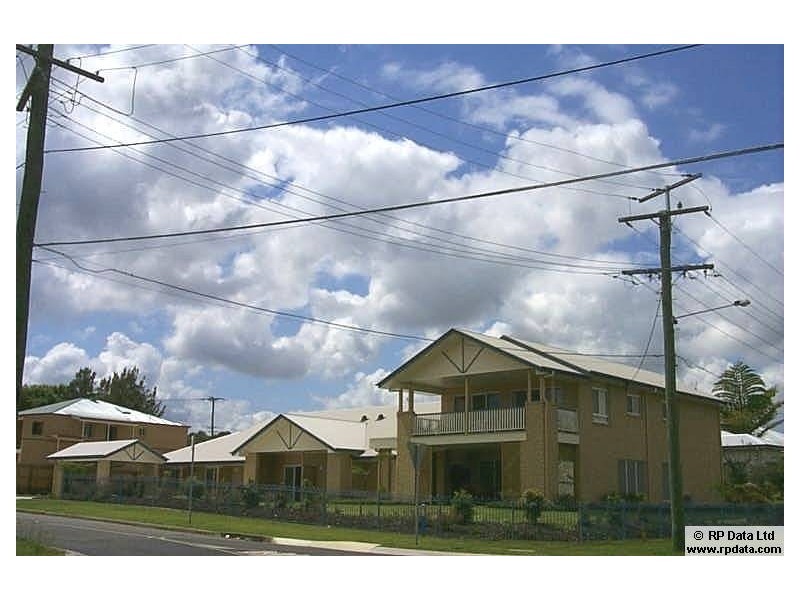21 Bergin Street, Booval QLD 4304