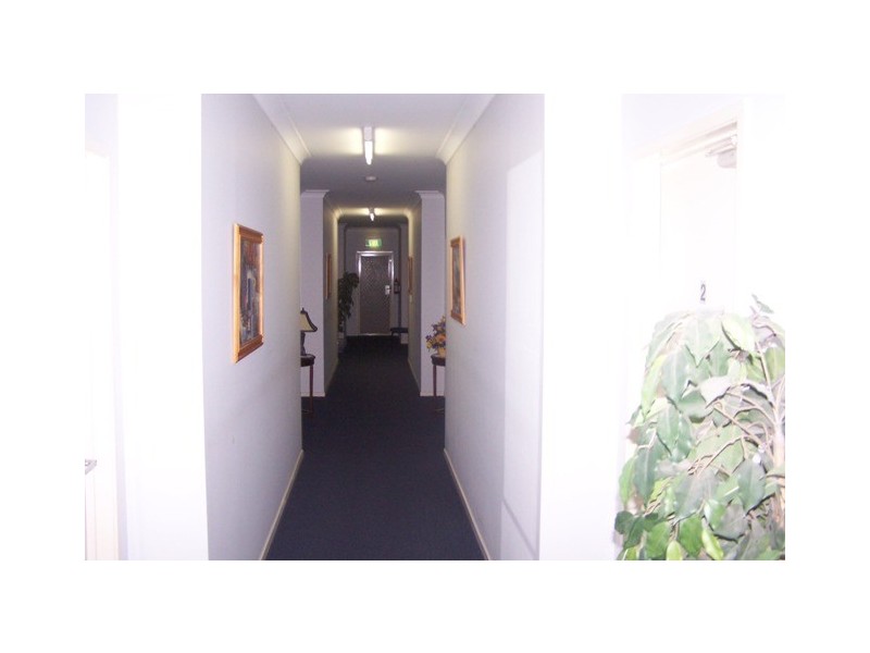 21 Bergin Street, Booval QLD 4304