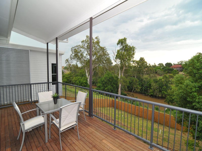 8 Bremer Pde, Basin Pocket QLD 4305
