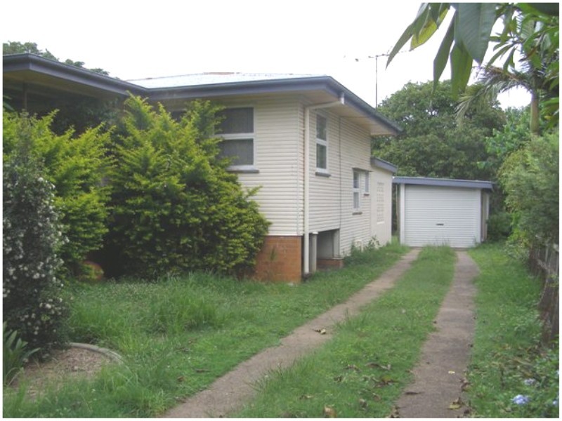 31 Queen Street, Newtown QLD 4305