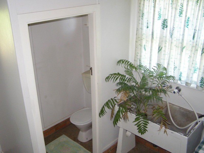 31 Queen Street, Newtown QLD 4305