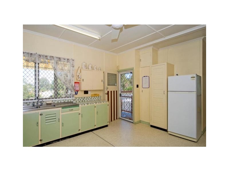 5 Churchill Street, Churchill QLD 4305