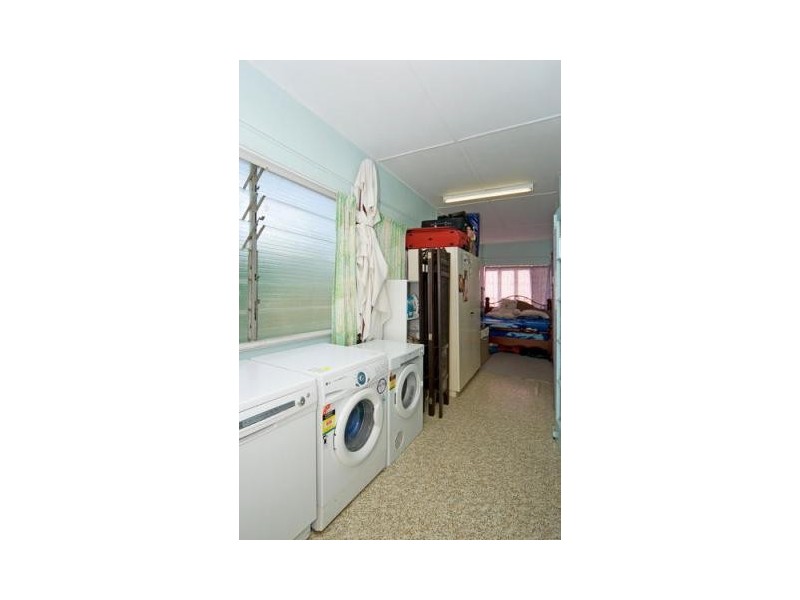 5 Churchill Street, Churchill QLD 4305