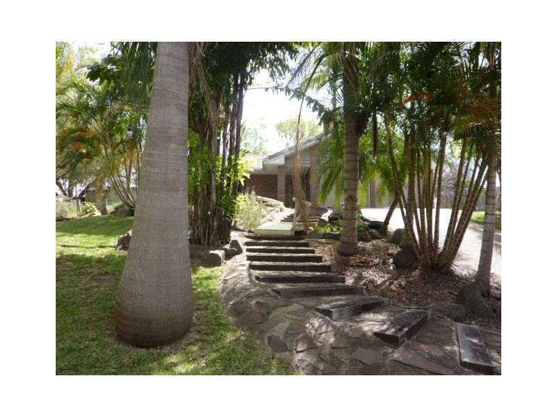 4 Pender Street, North Ipswich QLD 4305