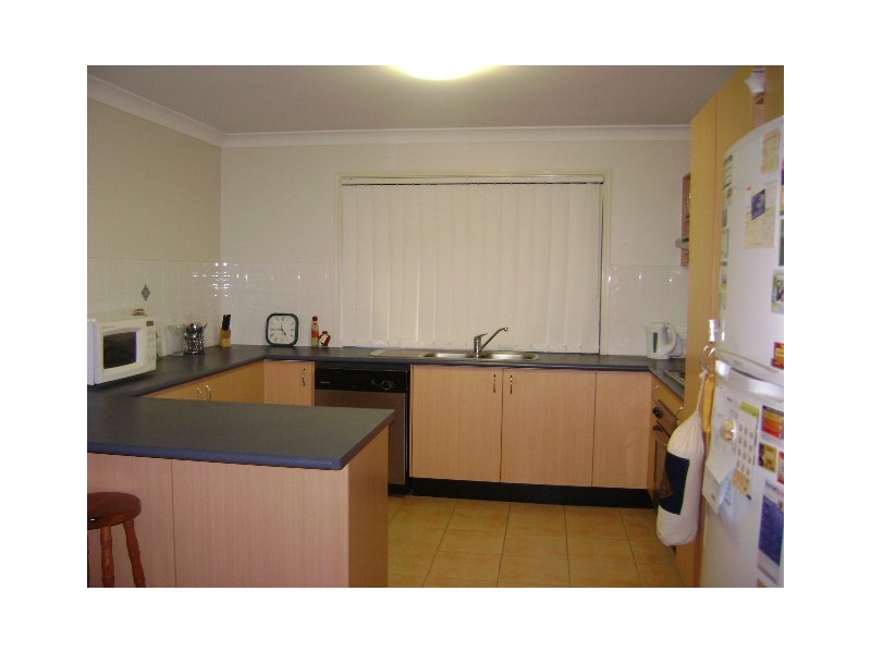 10 Aldworth Place, Springfield Lakes QLD 4300