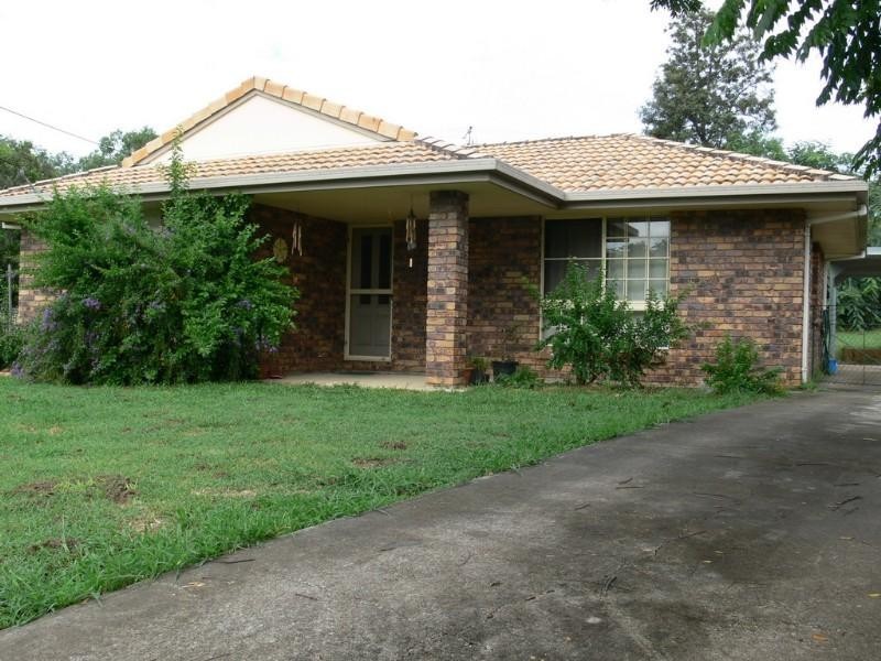 4 Kelly Court, Esk QLD 4312