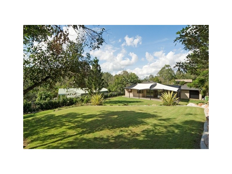4 Wirriboot Court, Karana Downs QLD 4306