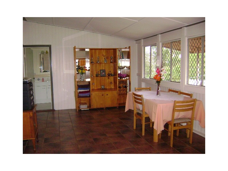 Silkstone QLD 4304
