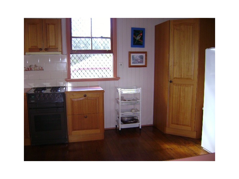 Silkstone QLD 4304