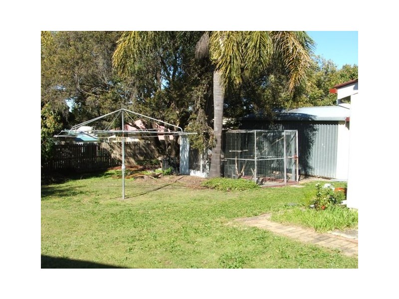 31 Samford Road, Leichhardt QLD 4305