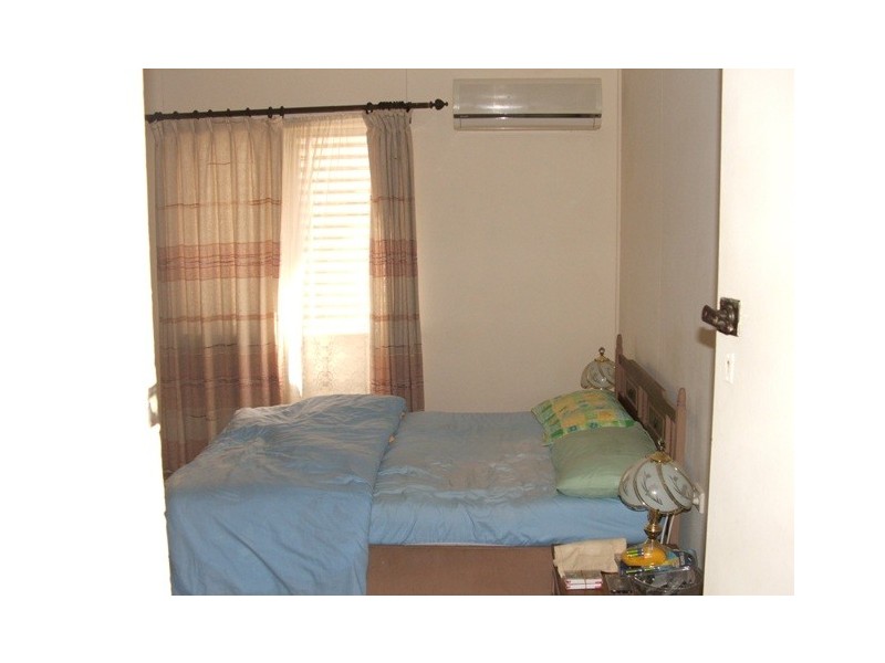 31 Samford Road, Leichhardt QLD 4305