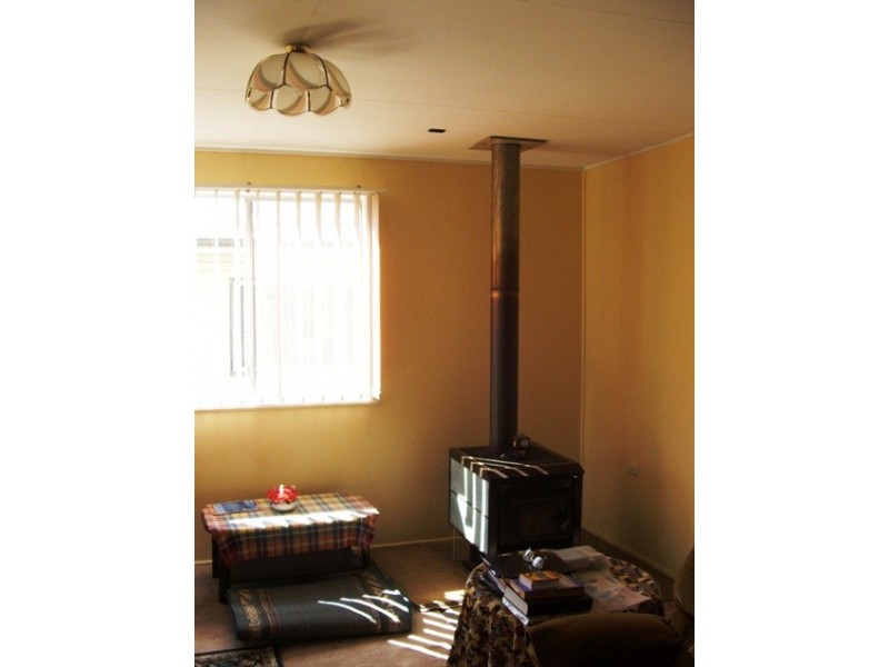 31 Samford Road, Leichhardt QLD 4305