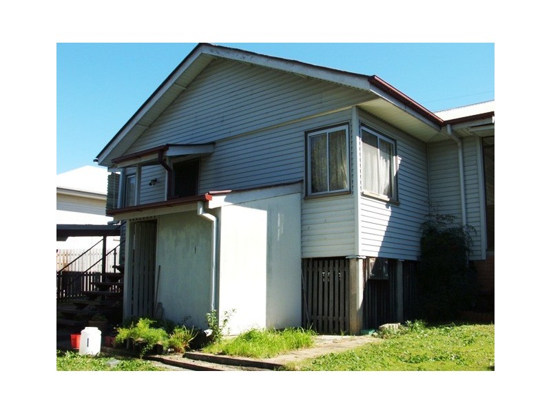 31 Samford Road, Leichhardt QLD 4305