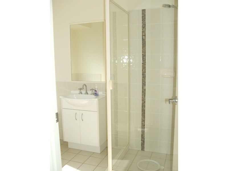 148 Edwards Street, Raceview QLD 4305