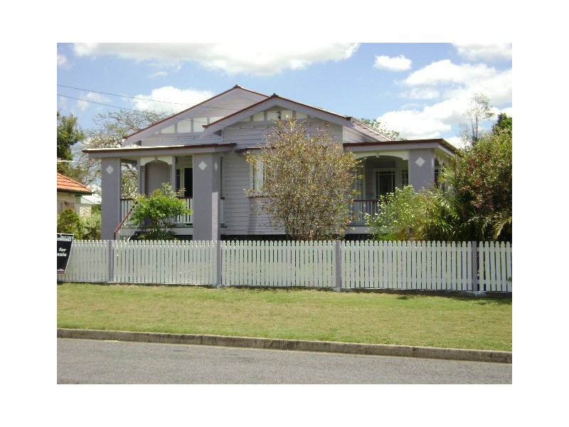 27 Joffre Street, Booval QLD 4304