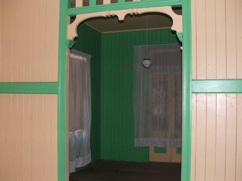 37 Rowland Terrace, Coalfalls QLD 4305