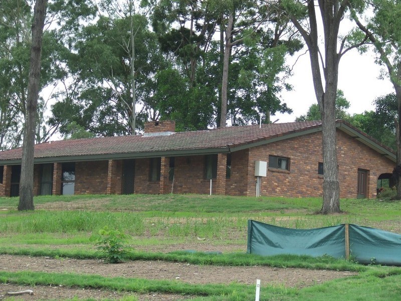 21 Chalmers Place, North Ipswich QLD 4305