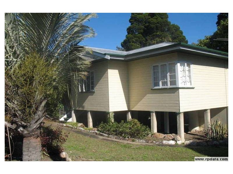 42 Bergin Street, Booval QLD 4304