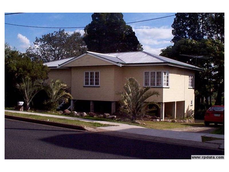 42 Bergin Street, Booval QLD 4304