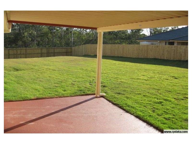 1 Moonlight Drive, Brassall QLD 4305