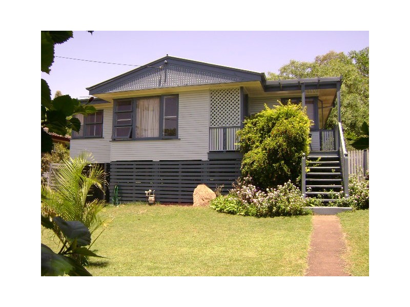 55  Avon Street, Leichhardt QLD 4305