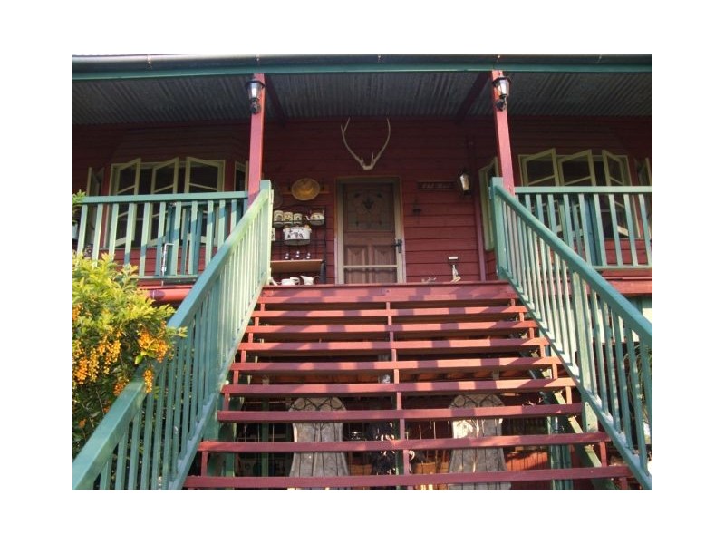 2 St Michael’s Terrace, Pine Mountain QLD 4306