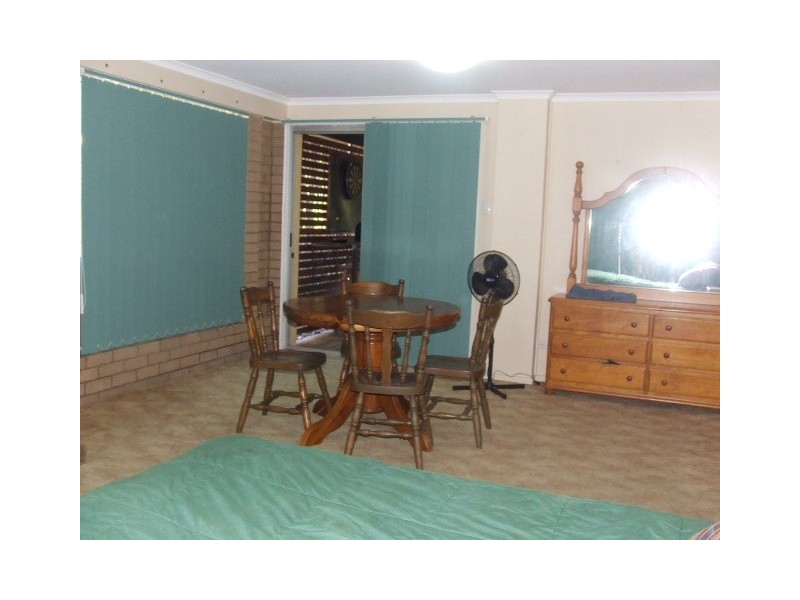 43 Prunda PDE, Raceview QLD 4305