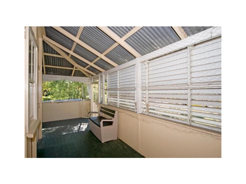 99 Thorn Street, Ipswich QLD 4305