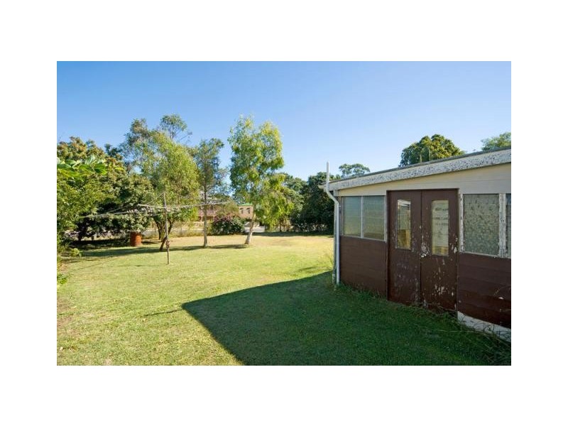 99 Thorn Street, Ipswich QLD 4305